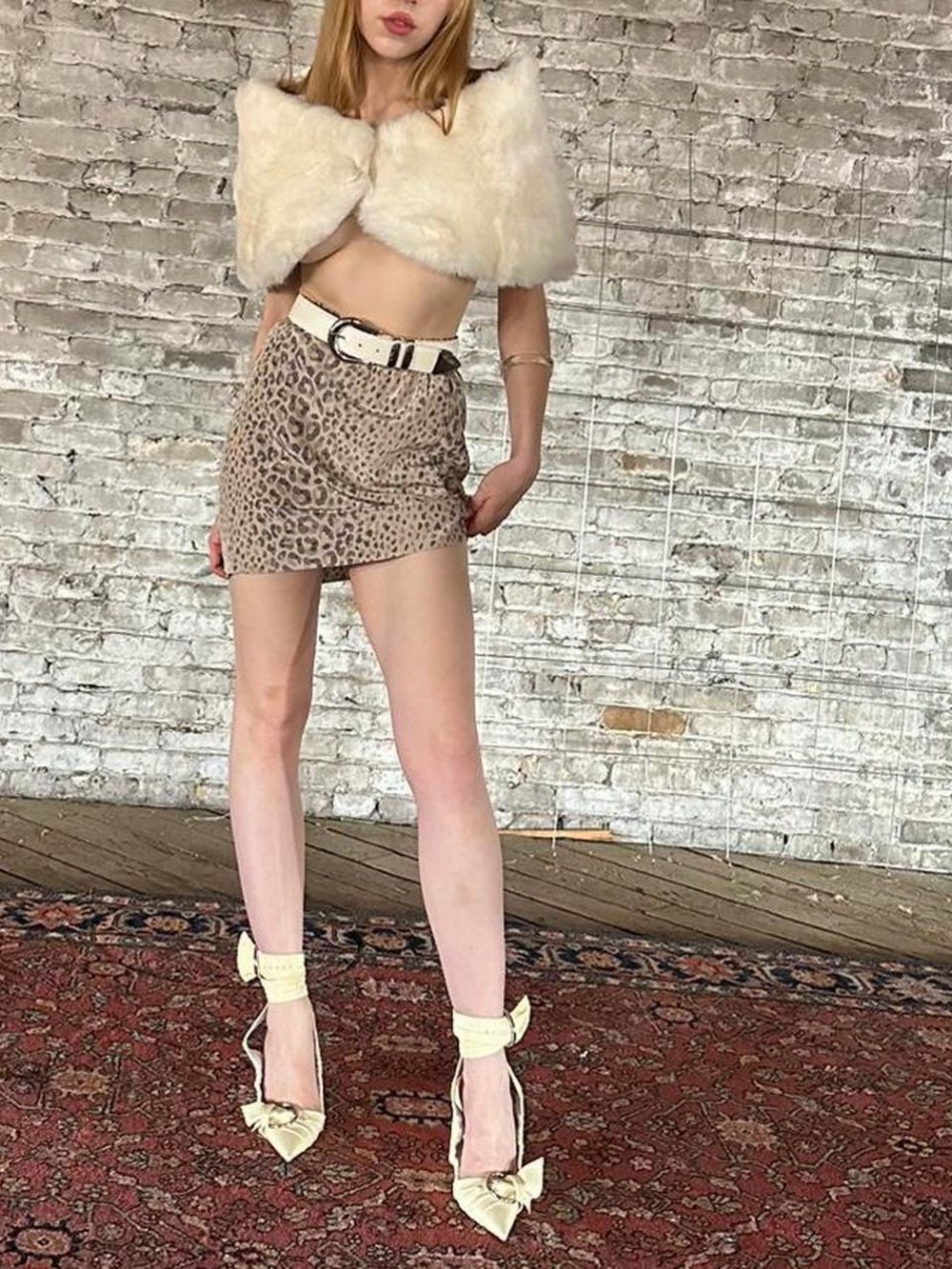 Gucci Leopard Print Mini Skirt in Beige - Picture 8 of 8